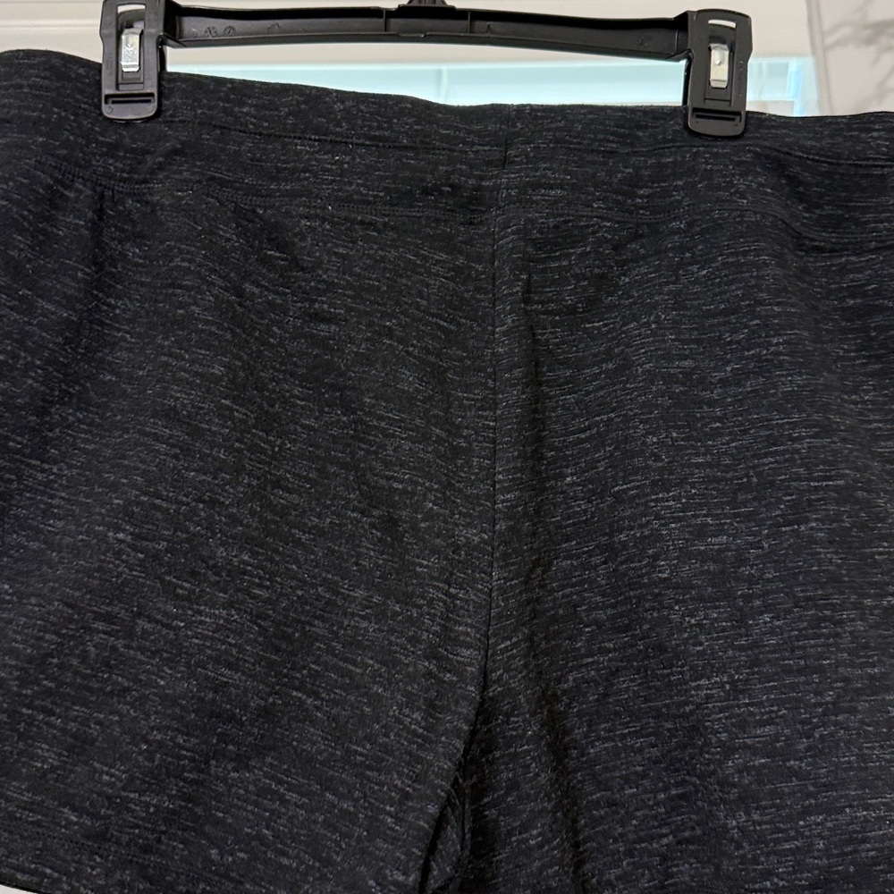 32 Degrees Women's Dark Gray Athletic Shorts - Picture 3 of 4